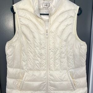 Be Inspired Women's White Down-filled Puffer Vest. Size XL